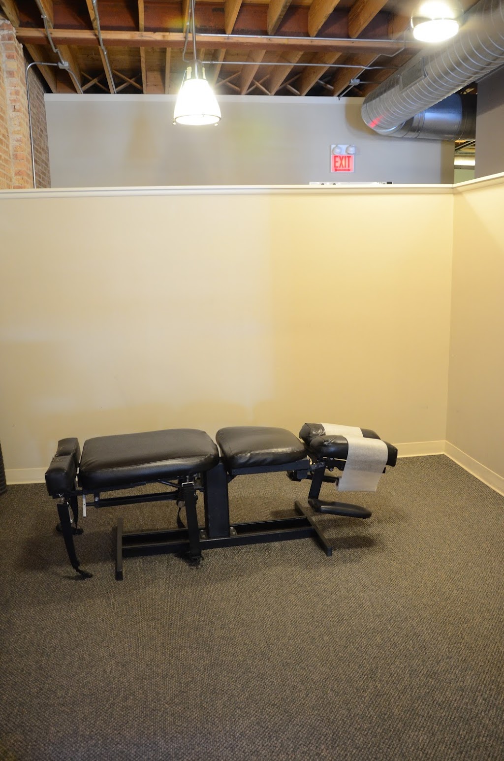 Central DuPage Chiropractic & Rehabilitation | 923 E Roosevelt Rd, Wheaton, IL 60187, USA | Phone: (630) 665-7266
