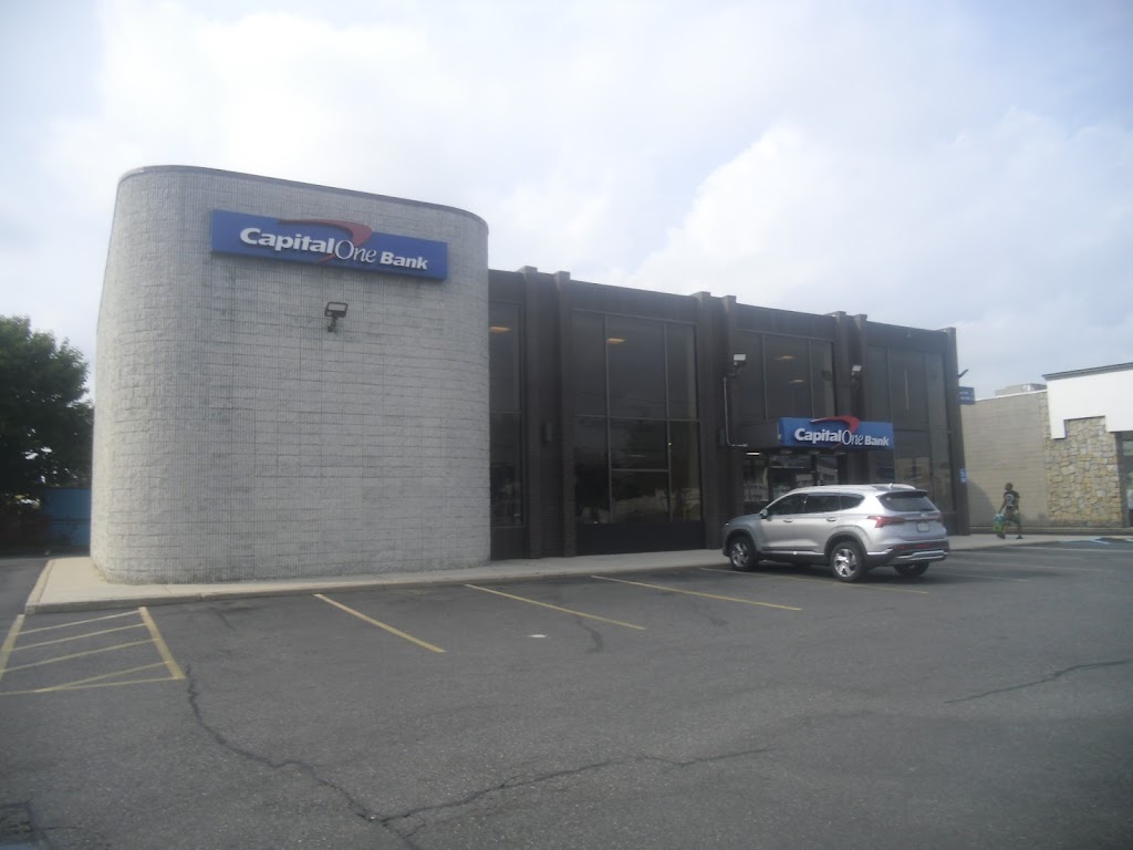 Capital One Bank | 611 Hempstead Turnpike, West Hempstead, NY 11552, USA | Phone: (516) 485-3301