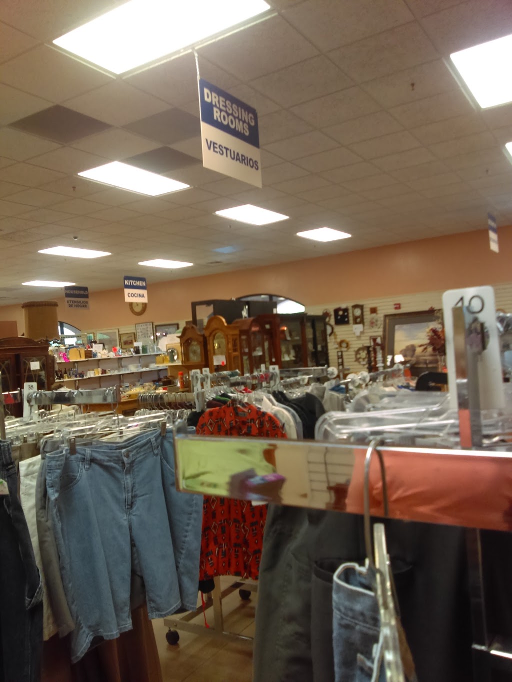 Golden Goose Thrift Shop | 15970 N Oracle Rd, Catalina, AZ 85739, USA | Phone: (520) 825-9101