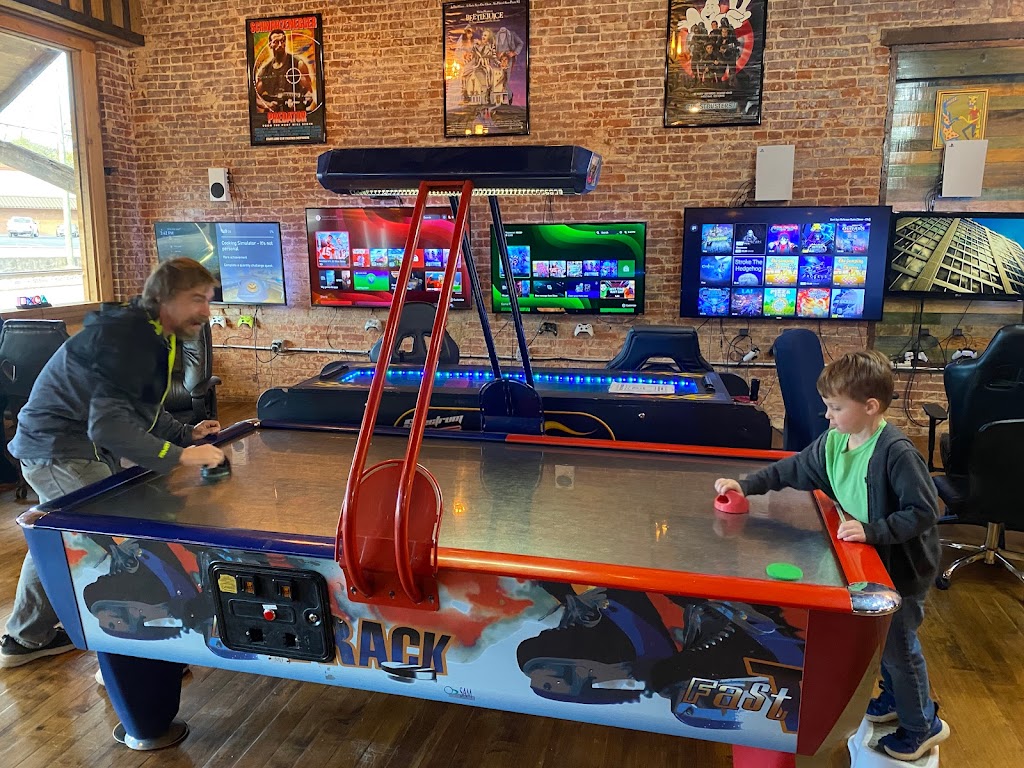 Respawn Arcade | 148 Calhoun St, Alexander City, AL 35010 | Phone: (256) 392-3293