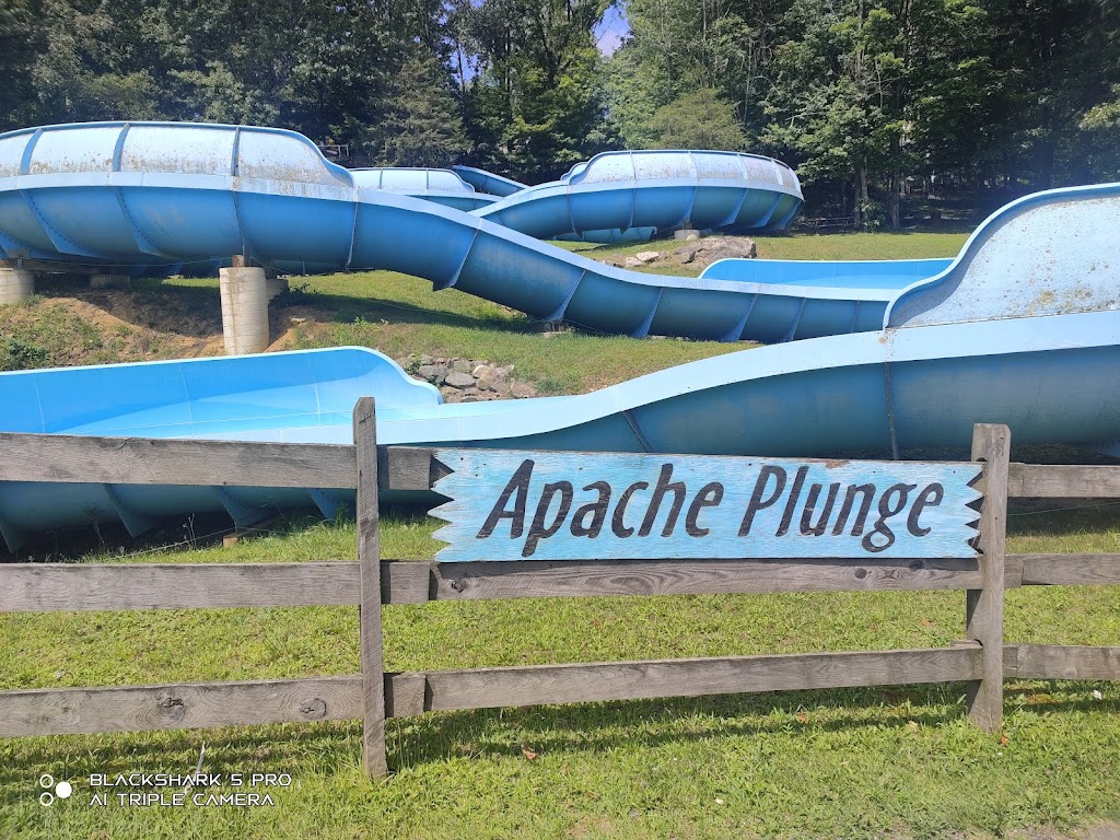 Tomahawk Lake Waterpark | 155 Tomahawk Trail, Sparta Township, NJ 07871, USA | Phone: (973) 398-7777