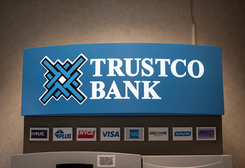 Trustco Bank | 100 Clearbrook Rd, Elmsford, NY 10523, USA | Phone: (914) 345-1808