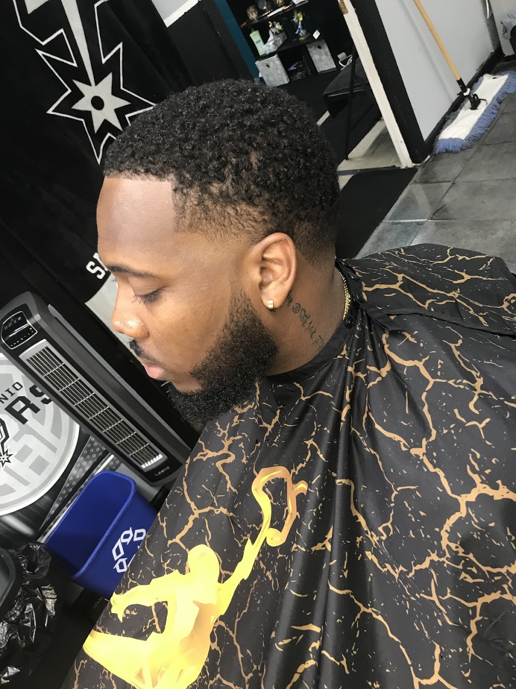 HayesEvolution Barbershop | 157 Schumacher Rd #124, San Antonio, TX 78220, USA | Phone: (210) 643-6621