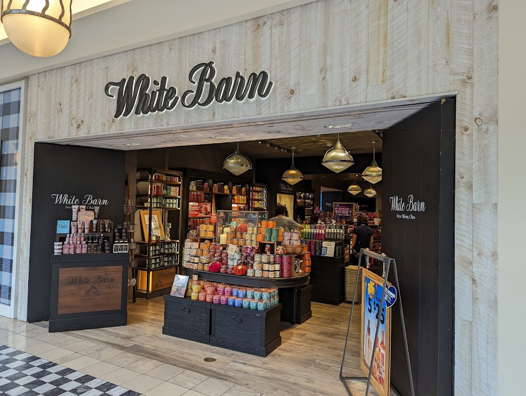 The White Barn Candle Co. | Hillsdale Shopping Center, 60 31st Ave, San Mateo, CA 94403, USA | Phone: (650) 212-2044