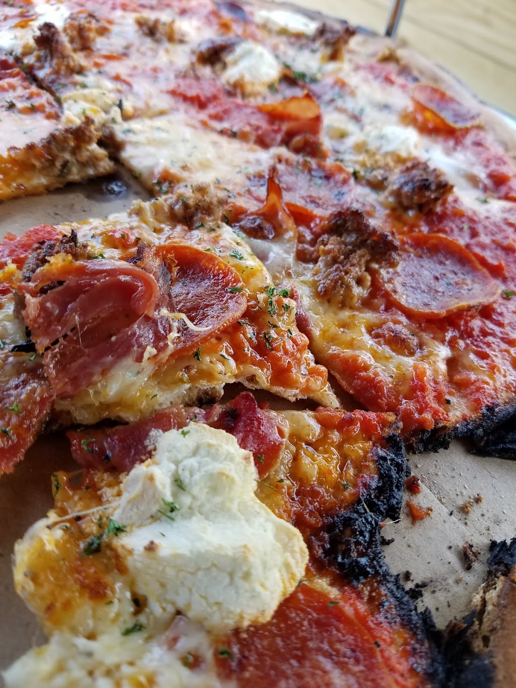 Skyking Pizza | 385 N Main St, Kingston Springs, TN 37082, USA | Phone: (615) 952-3107
