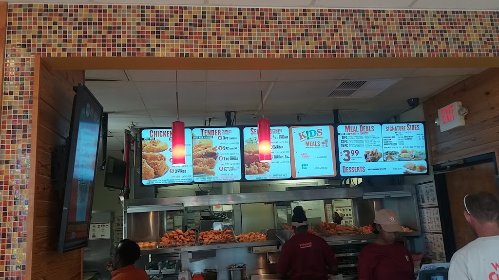 Popeyes Louisiana Kitchen | 10613 Burbank Dr, Baton Rouge, LA 70810, USA | Phone: (225) 444-5323