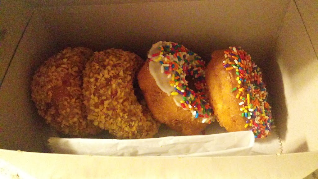Tasty Boy Donuts | 28345 Telegraph Rd, Flat Rock, MI 48134, USA | Phone: (734) 782-2184