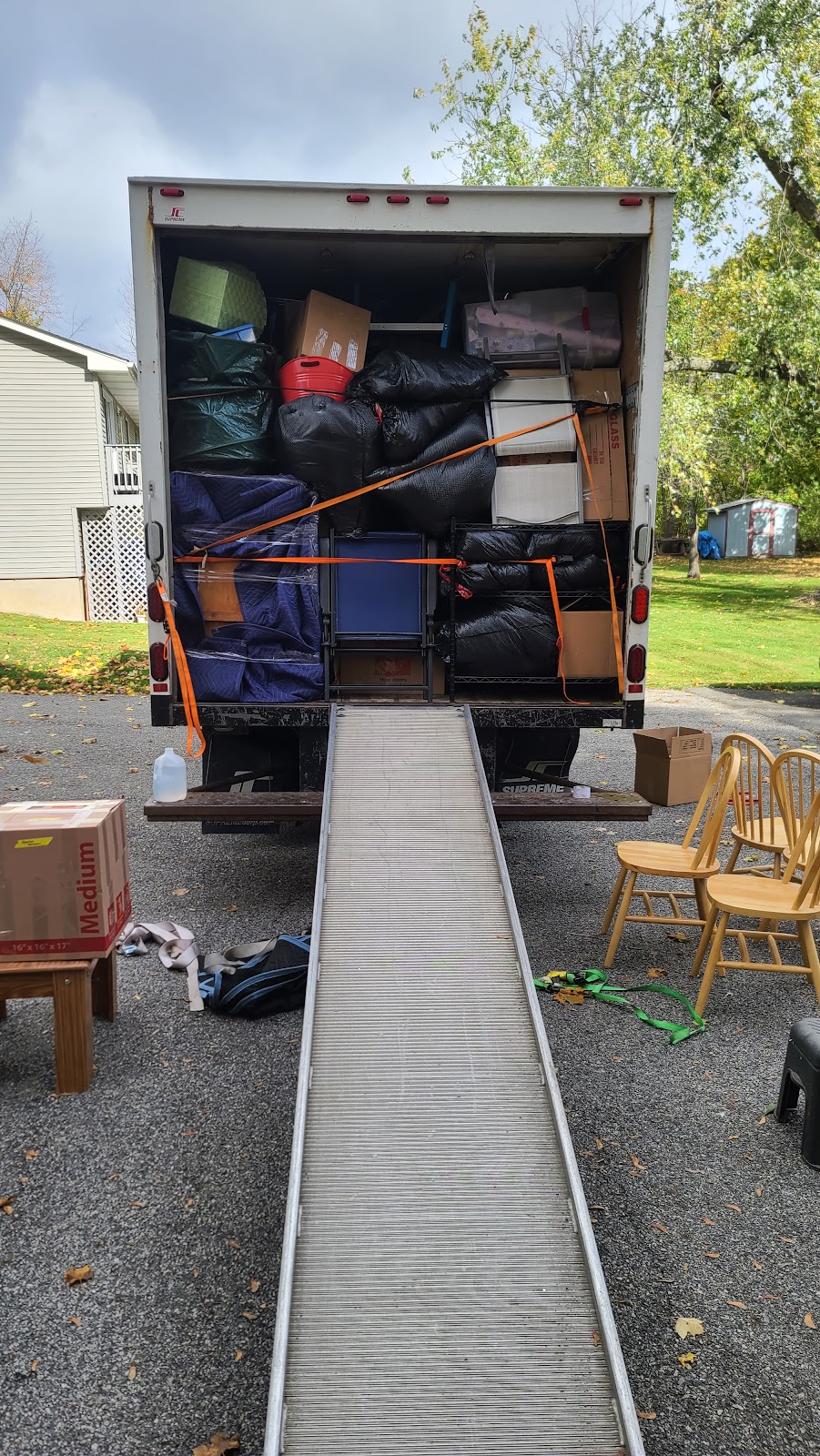 BeeLine Moving & Hauling | 17 Oxford Rd, Goshen, NY 10924, USA | Phone: (845) 551-6500