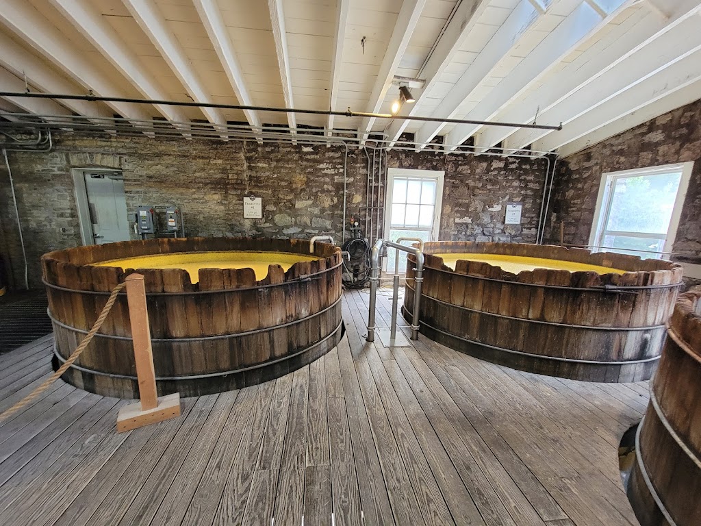 Woodford Reserve Distillery | 7785 McCracken Pike, Versailles, KY 40383, USA | Phone: (859) 879-1812