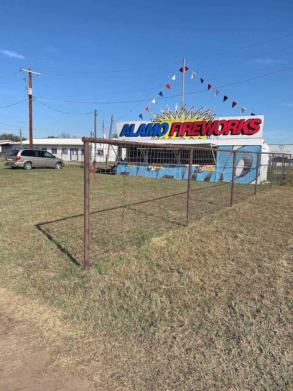 Alamo Fireworks Stand | 441 TX-132, Devine, TX 78016, USA | Phone: (210) 667-1106