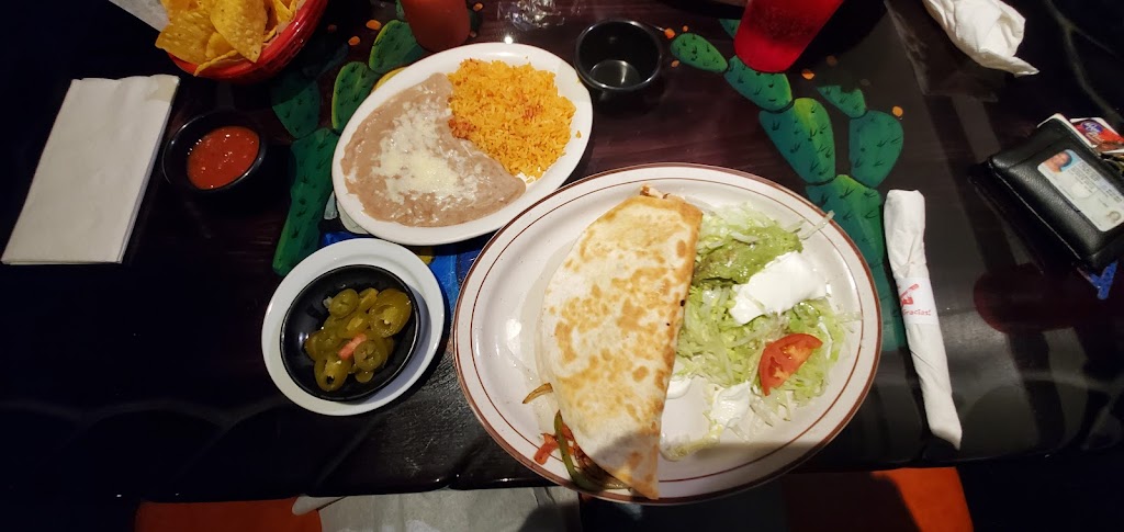 EL TORO BAR AND GRILL | 3800 Centerpoint Pkwy, Pontiac, MI 48341, USA | Phone: (248) 454-8608