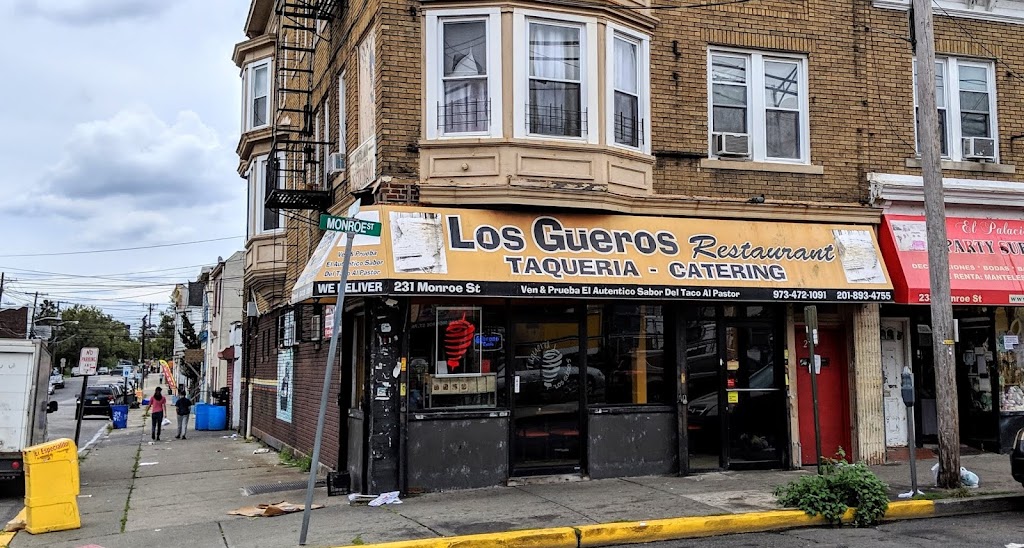 Taqueria Los Güeros | 231 Monroe St, Passaic, NJ 07055, USA | Phone: (973) 472-1091