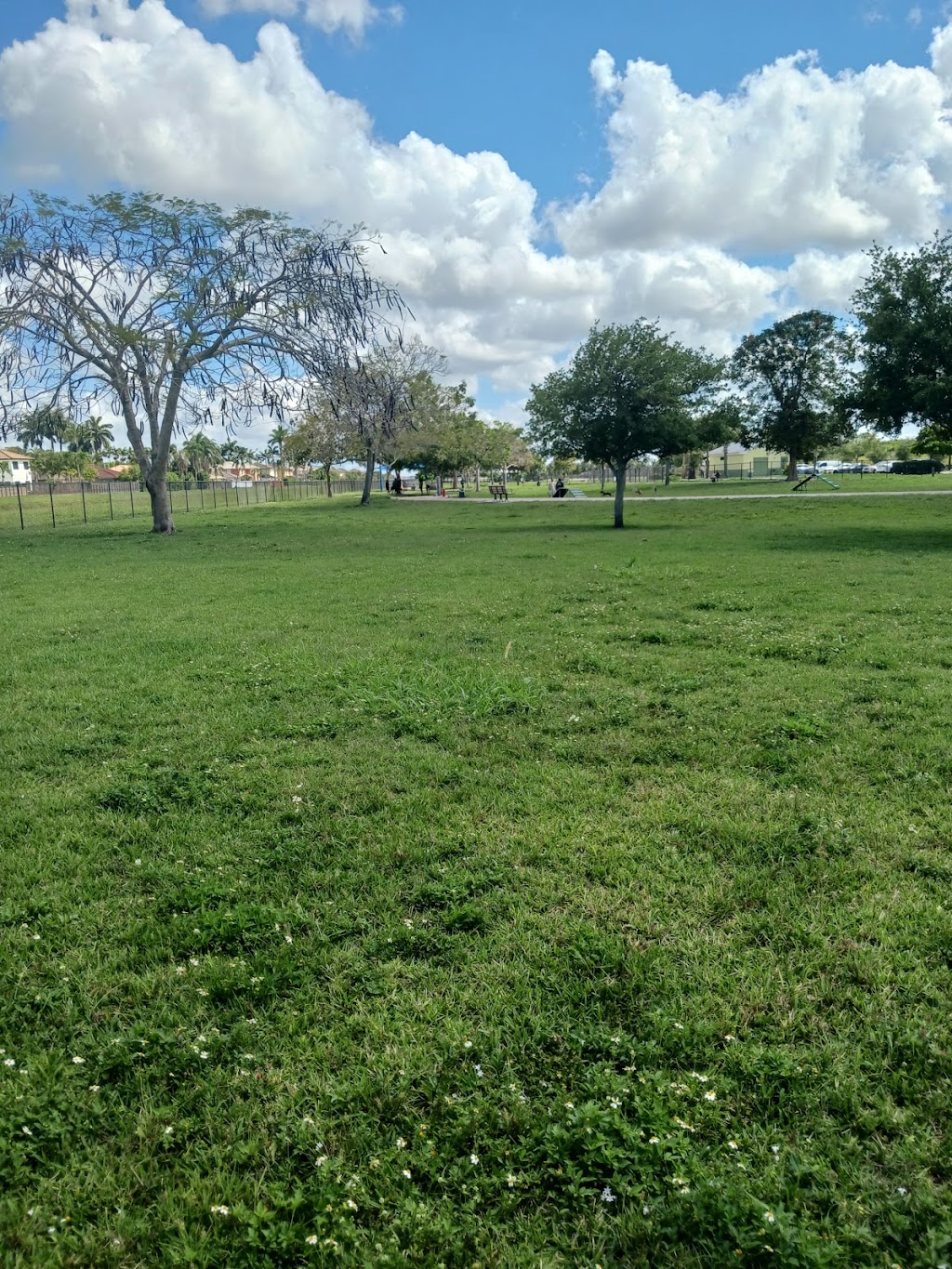 Dog Park | 11405 SW 157th Ave, Miami, FL 33196, USA | Phone: (305) 386-0227