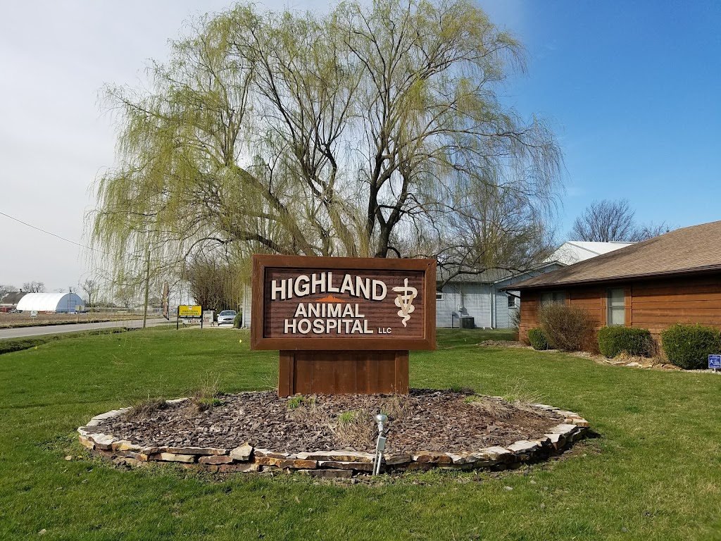Highland Animal Hospital LLC | 12335 Highland Rd, Highland, IL 62249, USA | Phone: (618) 654-4688
