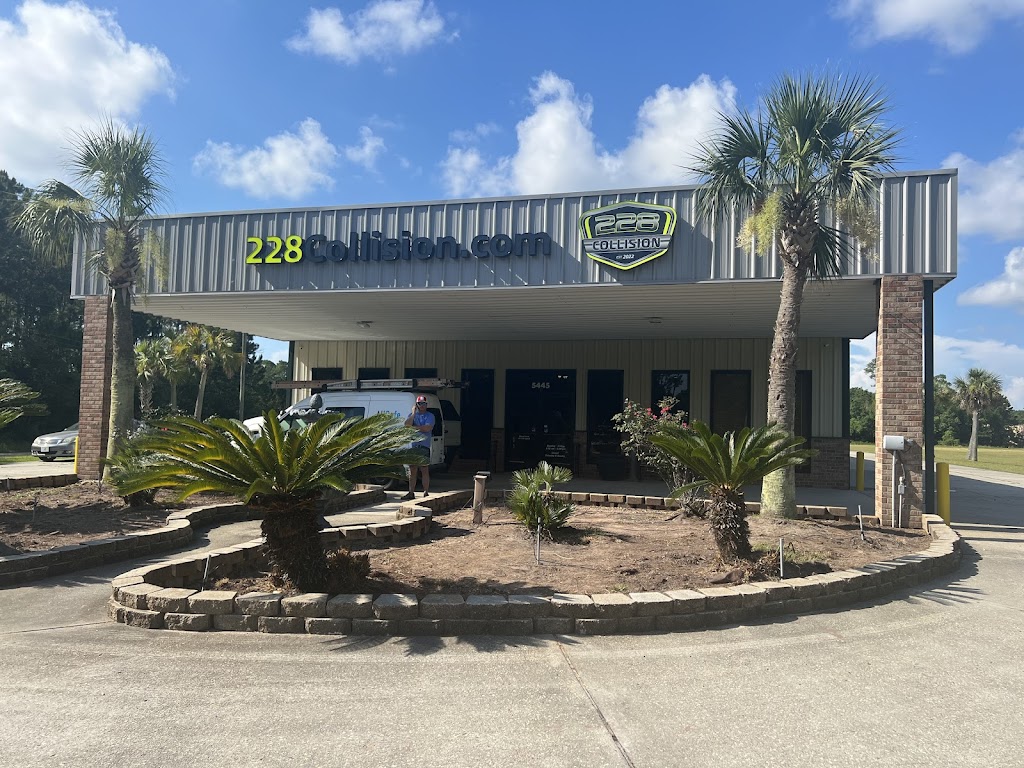 228 Collision | 5445 Lower Bay Rd, Bay St Louis, MS 39520, USA | Phone: (228) 467-1535
