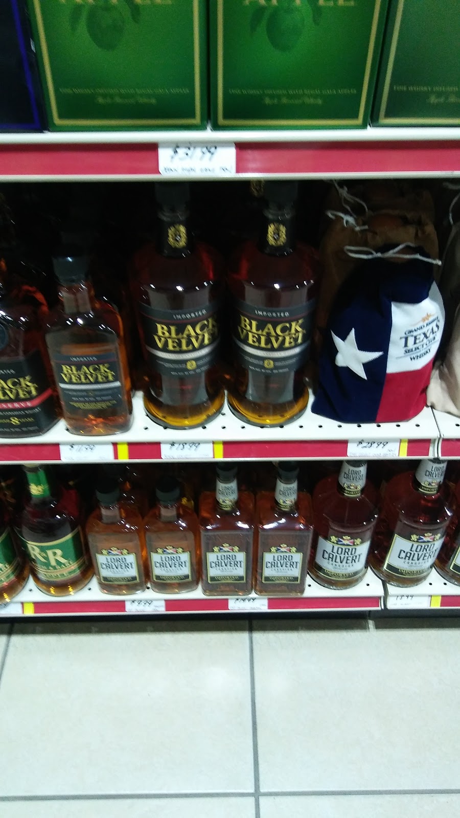 Grand Central Liquor | 100 N Grand Ave, Gainesville, TX 76240, USA | Phone: (940) 668-0300