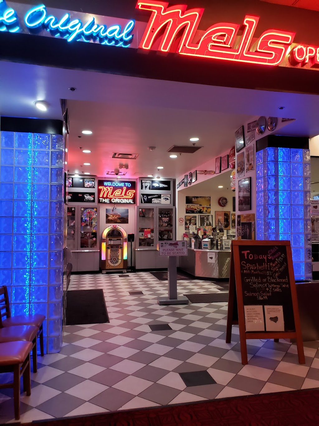 The Original Mels Diner | 2100 Garson Rd, Reno, NV 89523, USA | Phone: (775) 345-7350