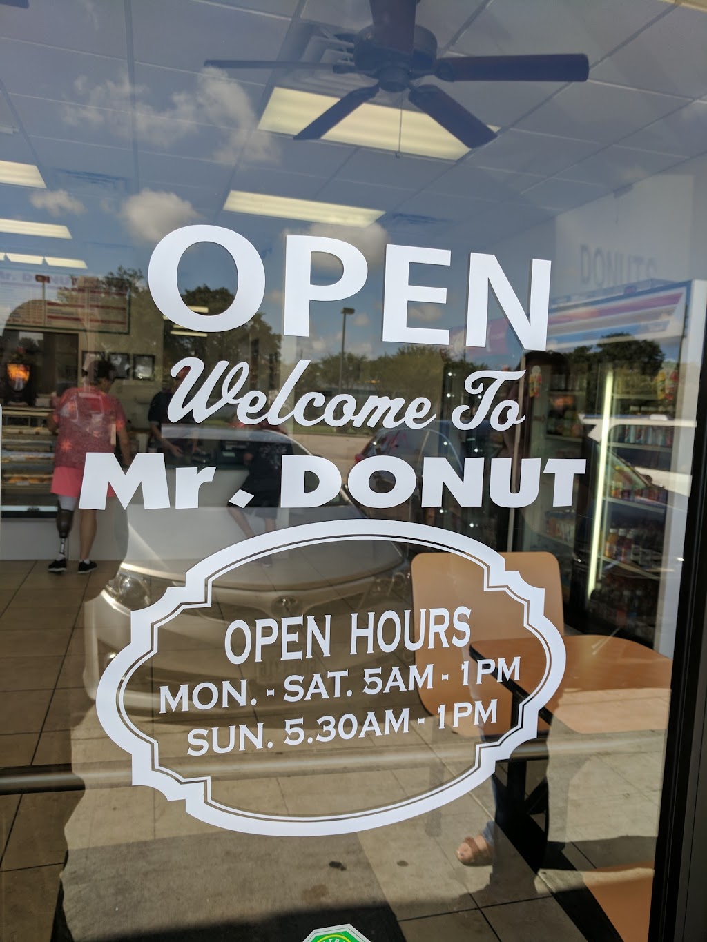 Mr Donut & Kolaches | 19221 W Little York Rd, Katy, TX 77449, USA | Phone: (281) 856-0099