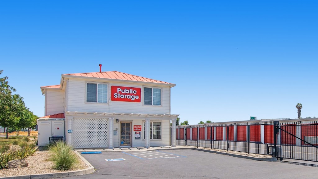 Public Storage | 300 E Larch Rd, Tracy, CA 95304, USA | Phone: (209) 831-2964