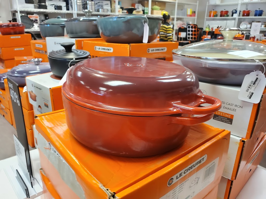 Le Creuset Outlet Store | 820 W Stacy Rd SUITE 456, Allen, TX 75013, USA | Phone: (972) 678-2222