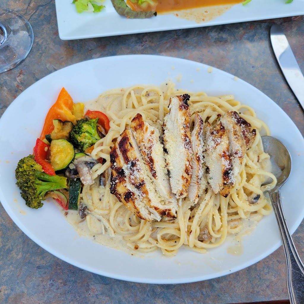 LGusto Cucina Italiana | 3543 Atchison St, Riverbank, CA 95367, USA | Phone: (209) 502-7272