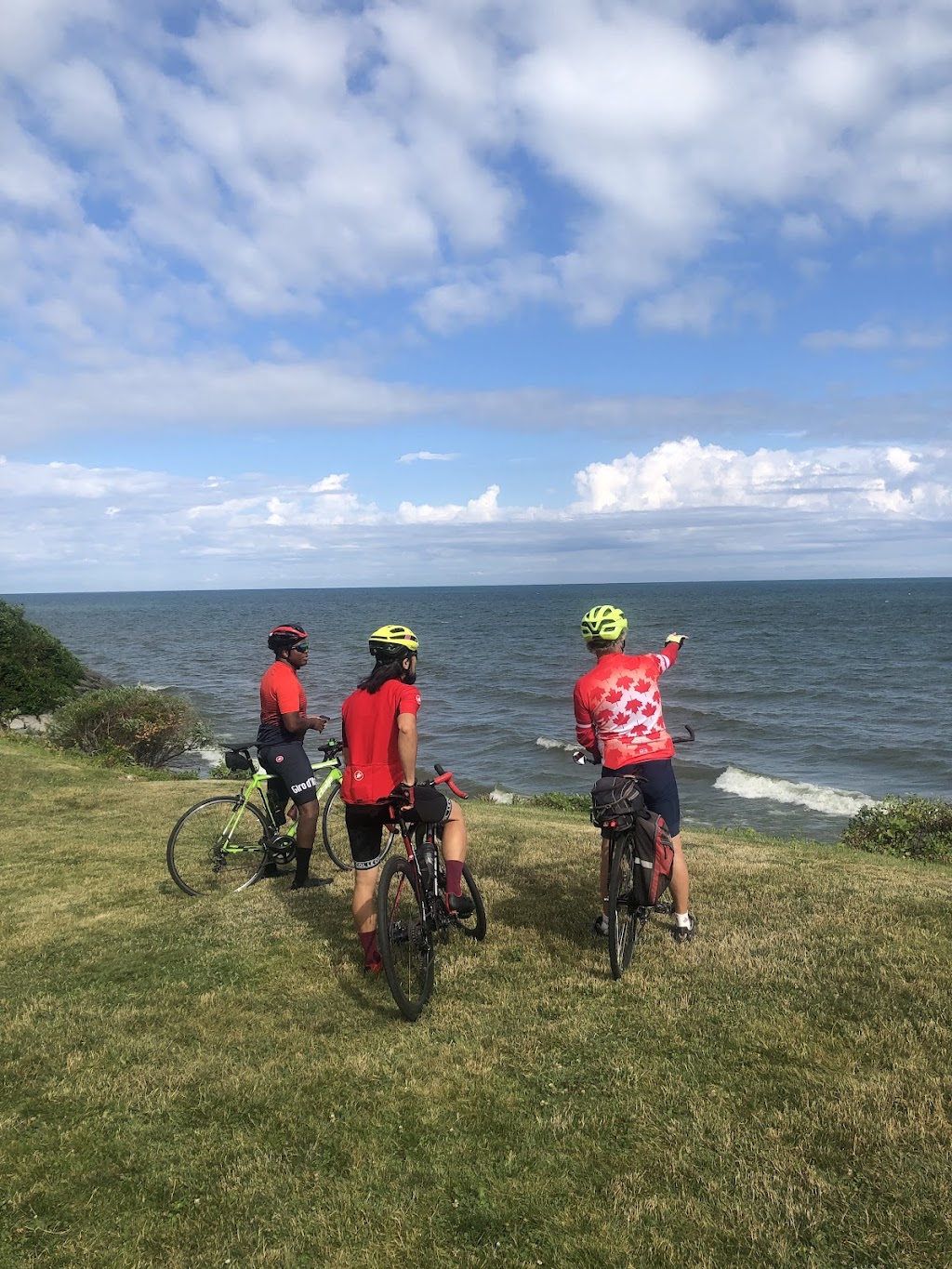 Niagara Cycling Tours | 45 Front St, Niagara-on-the-Lake, ON L0S 1J0, Canada | Phone: (800) 852-6930