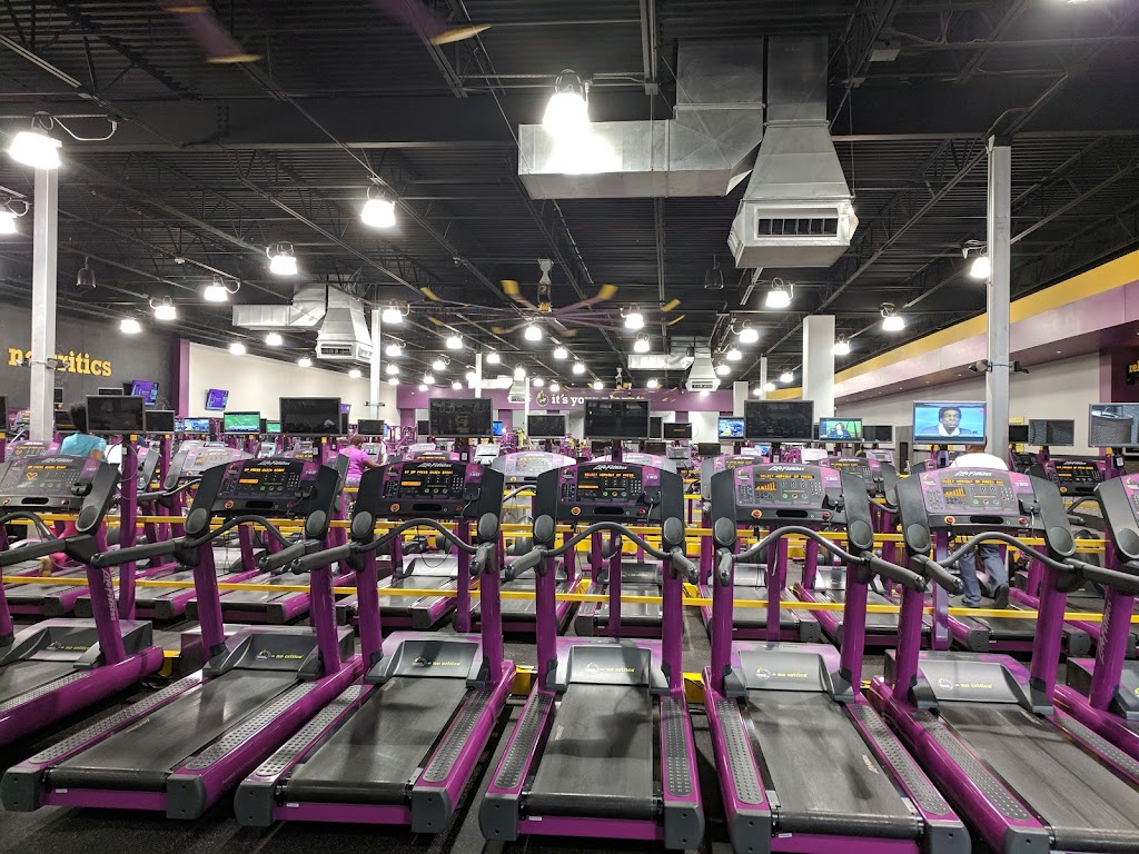 Planet Fitness | 10803 W Florissant Ave, Jennings, MO 63136, USA | Phone: (314) 755-1890