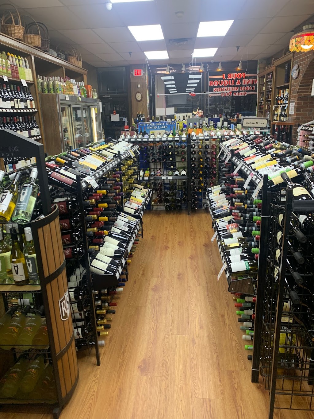 Four J Wine & Liquor Inc | 875 Saw Mill River Rd, Ardsley, NY 10502, USA | Phone: (914) 693-7802