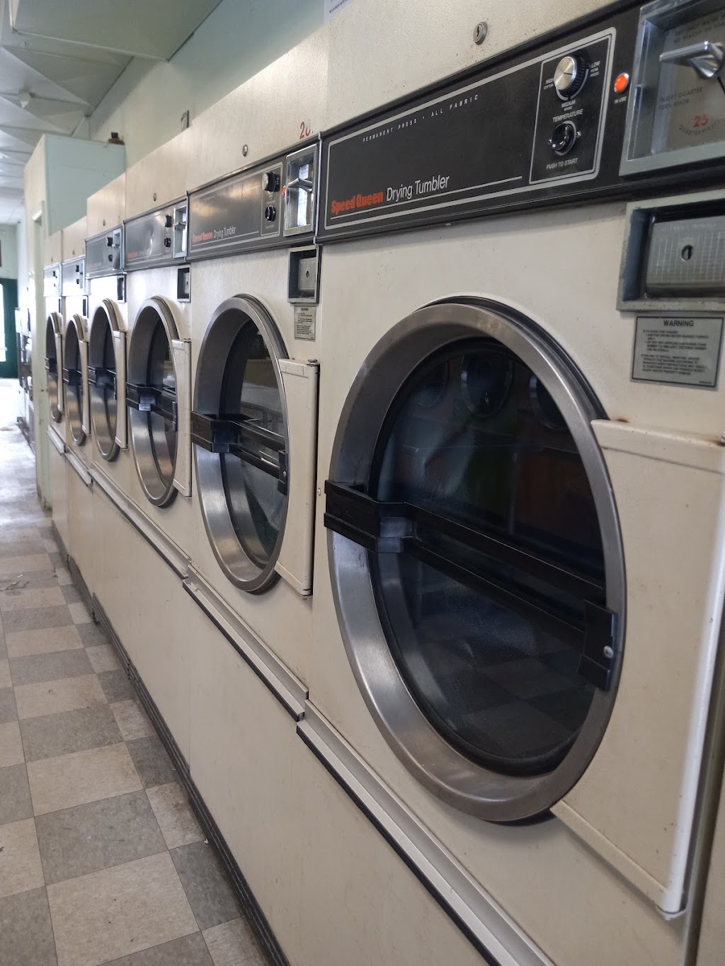 Oakfield Laundromat | 35 Main St, Oakfield, NY 14125, USA | Phone: (585) 737-0348