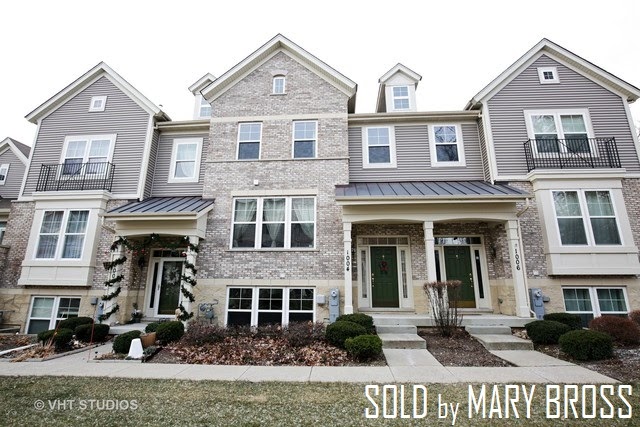 Mary Brack, Baird & Warner Real Estate | 11 W Schaumburg Rd, Schaumburg, IL 60194, USA | Phone: (847) 923-6943