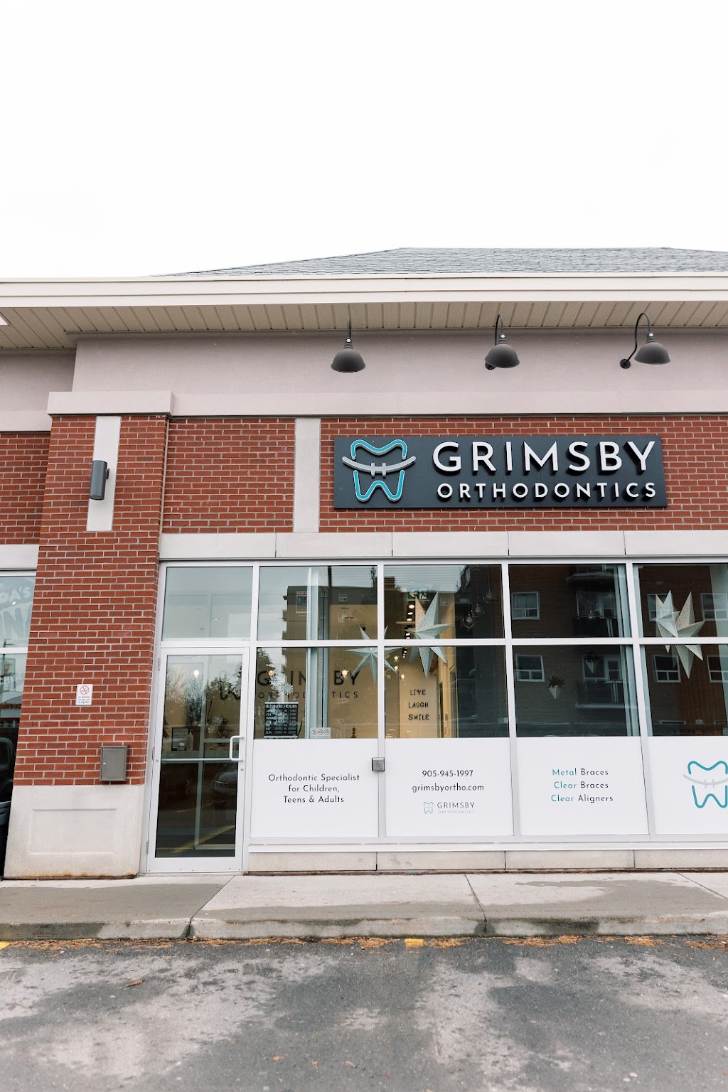 Grimsby Orthodontics | 70 Livingston Ave #2, Grimsby, ON L3M 1K9, Canada | Phone: (905) 945-1997