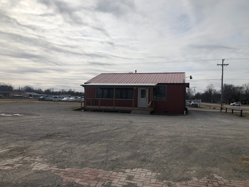 Brown’s Donuts | 120 W 6th St, Chelsea, OK 74016, USA | Phone: (918) 789-8191