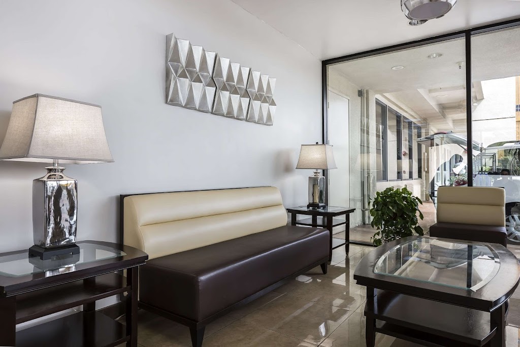 Quality Inn & Suites Los Angeles Airport - LAX | 4922 W Century Blvd, Inglewood, CA 90304, USA | Phone: (310) 671-7213