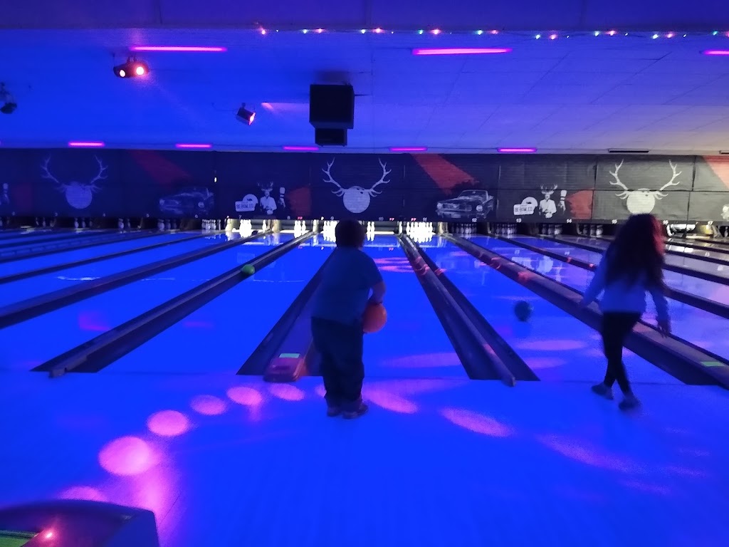 AMF Belle Vernon Lanes | 4742 PA-51, Belle Vernon, PA 15012, USA | Phone: (724) 379-4433