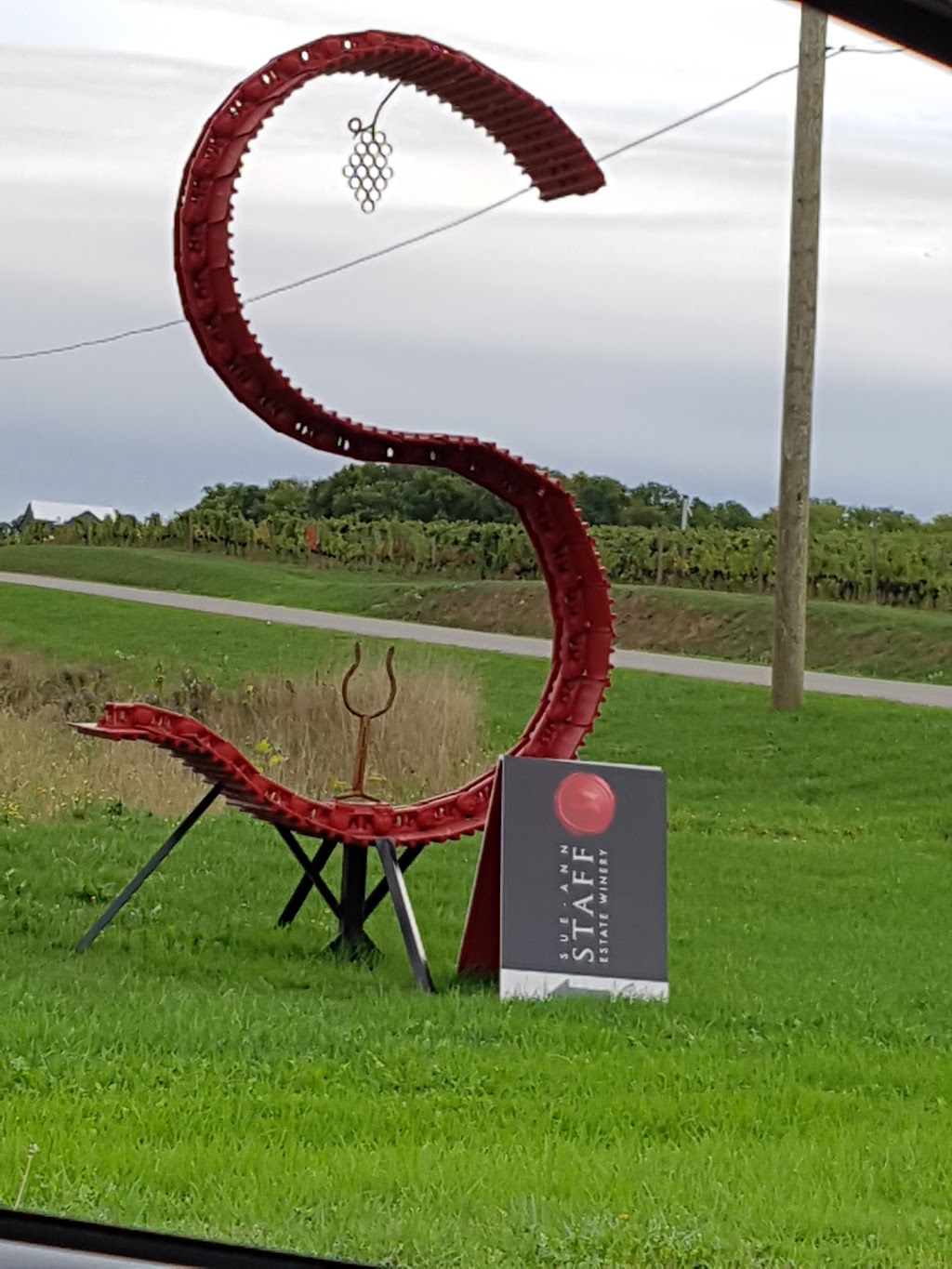 Sue-Ann Staff Estate Winery | 3210 Staff Ave, Jordan, ON L0R 1S0, Canada | Phone: (877) 566-1719