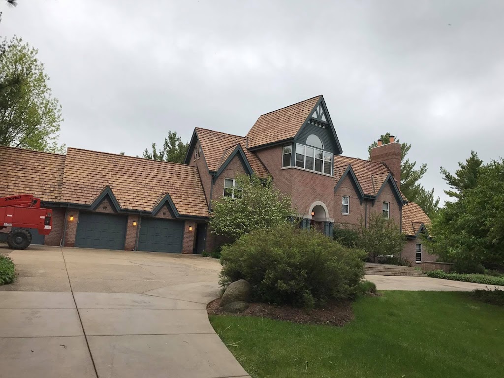 Heins Contracting Roofing and Siding Waukesha | W305S3990 Brookhill Rd, Waukesha, WI 53189, USA | Phone: (262) 710-2159