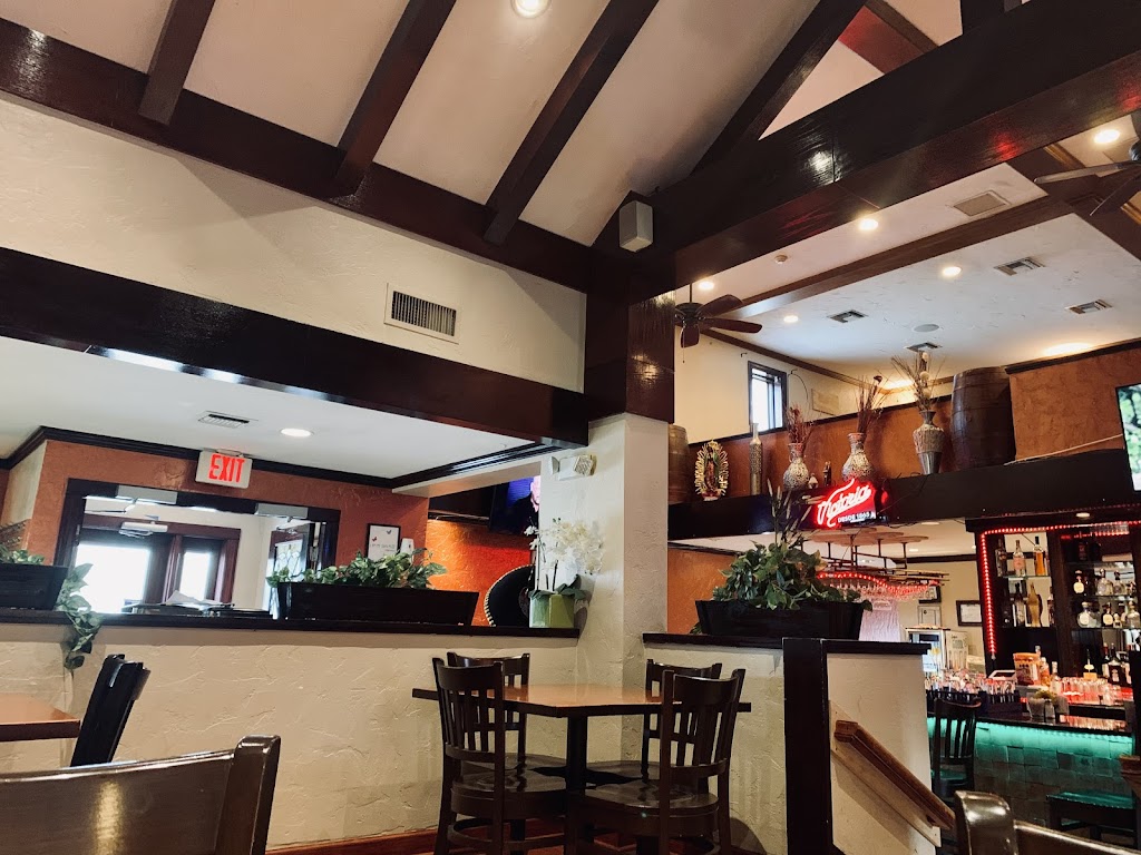 La Parroquia Mexican Pancake House and Cuisine | 471 S Rand Rd, Lake Zurich, IL 60047, USA | Phone: (224) 662-4903