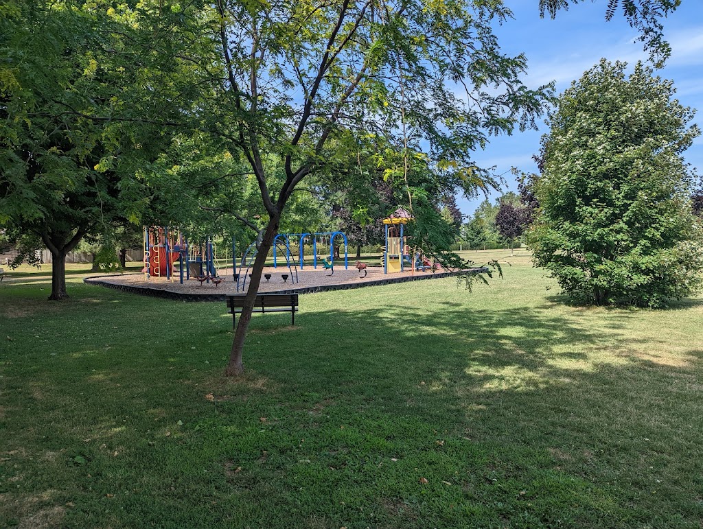 Cambria Park | 6 Cambria Dr, St. Catharines, ON L2N 6W4, Canada | Phone: (905) 688-5600