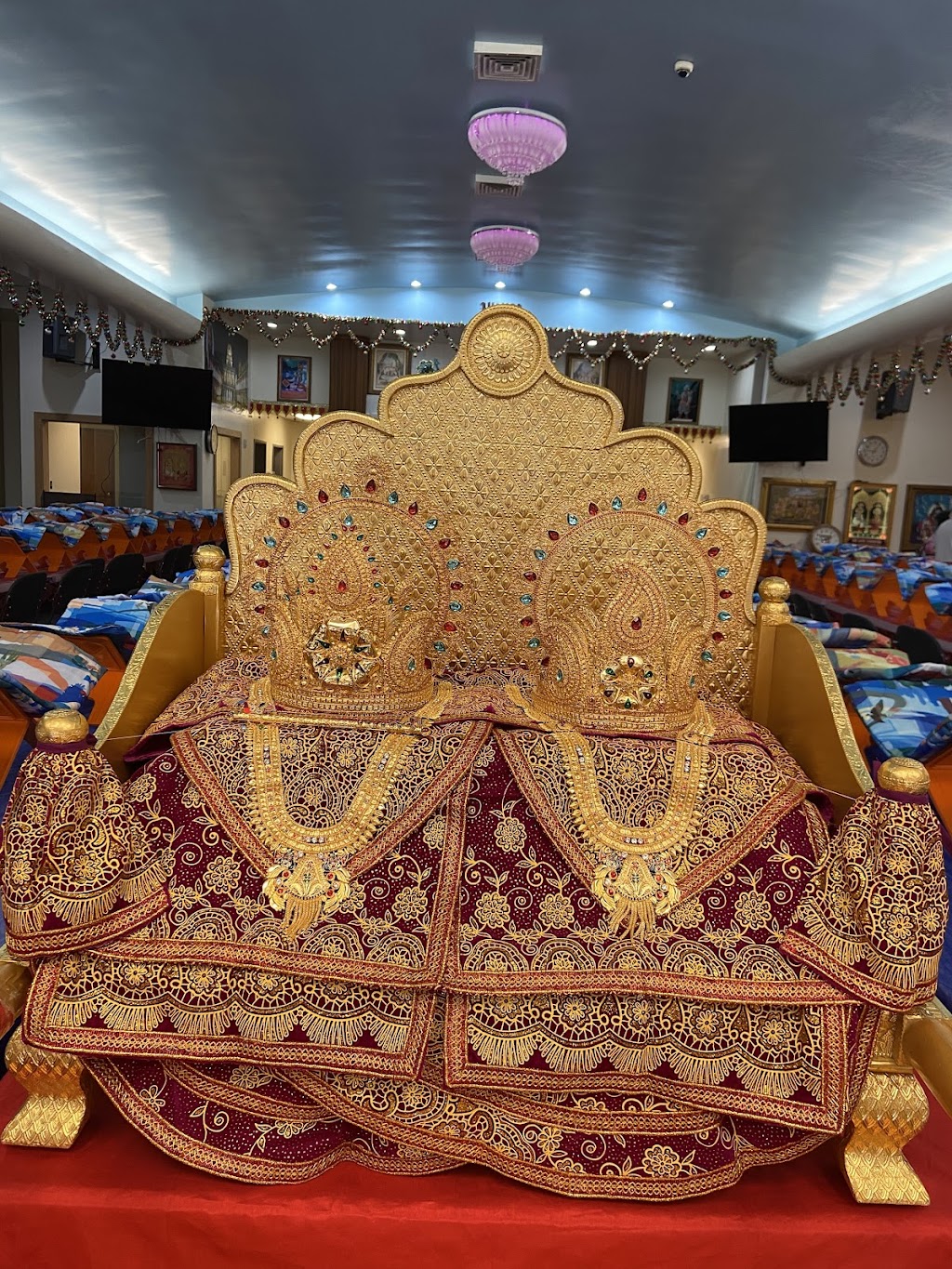 Shri Krishna Pranami Mandir | 13069 Hoovers Gap Frontage Rd, Christiana, TN 37037, USA | Phone: (931) 394-1008