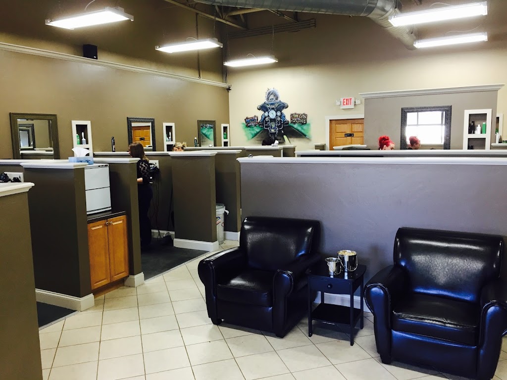 Mens Hair House | 1210 W Sunset Dr, Waukesha, WI 53189, USA | Phone: (262) 522-3600