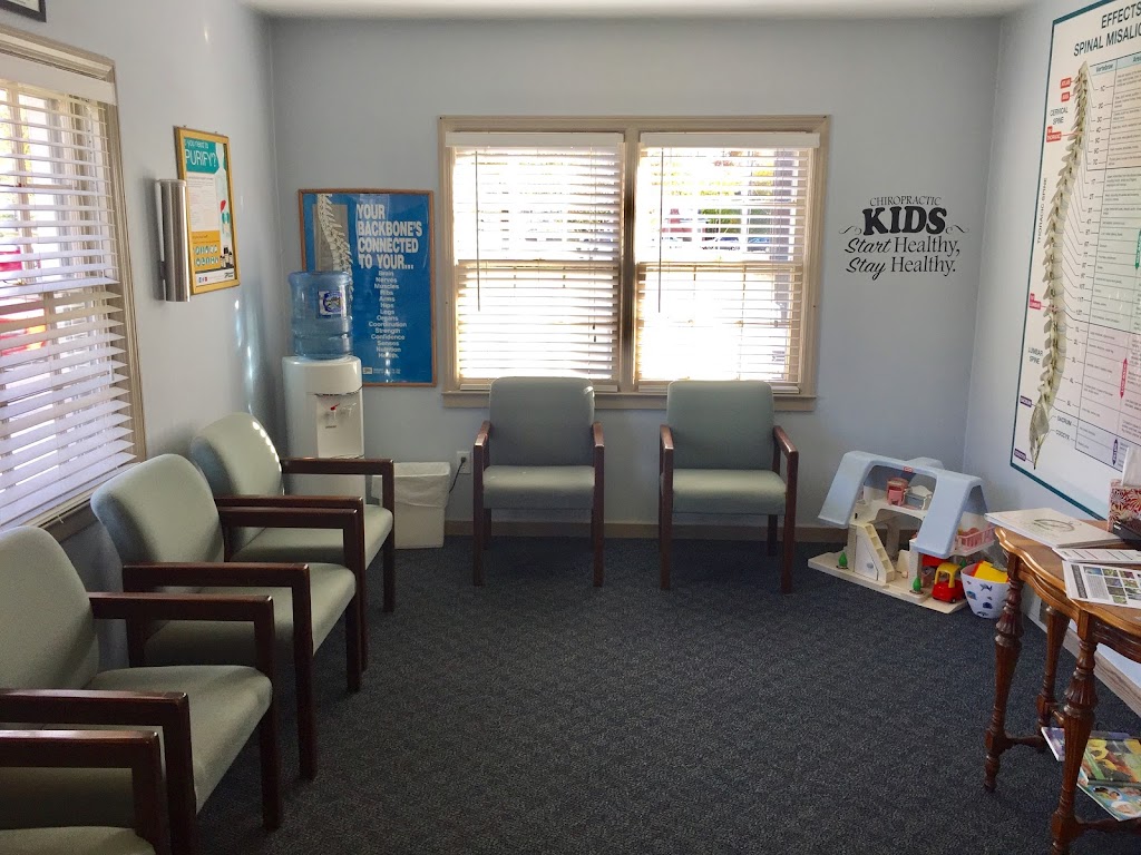 Kelly Chiropractic Center | 124 NJ-35, Red Bank, NJ 07701, USA | Phone: (732) 842-6100