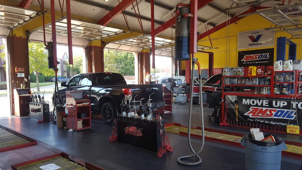 Kwik Kar Oil Change & Auto Care | 4616 Colleyville Blvd, Colleyville, TX 76034, USA | Phone: (817) 788-2989