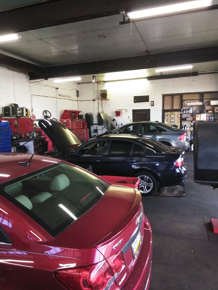 Marios Quality Auto Repair | 1302 US-130, Burlington, NJ 08016, USA | Phone: (215) 479-1444