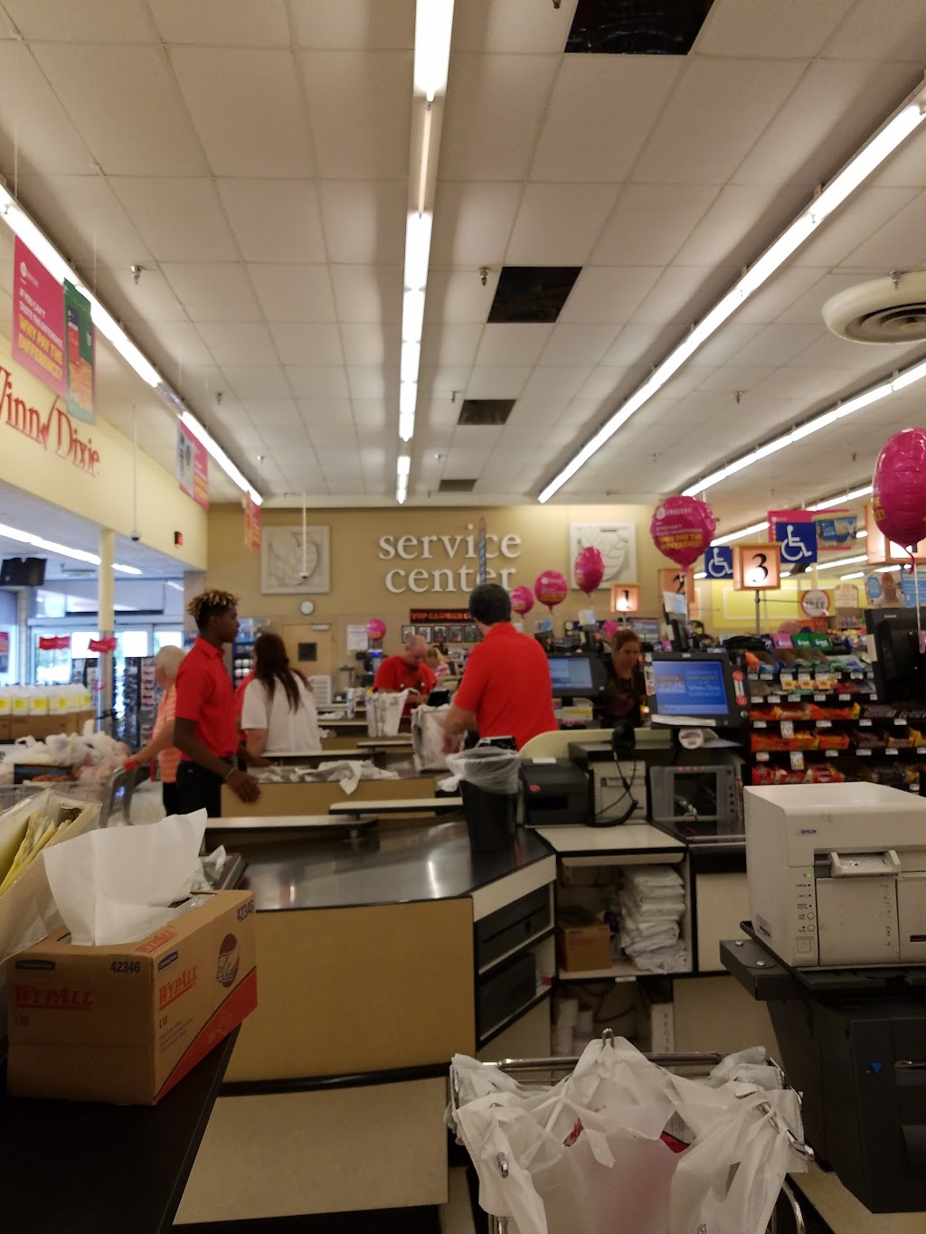 Winn-Dixie | 6270 Commercial Way, Brooksville, FL 34613, USA | Phone: (352) 596-6182