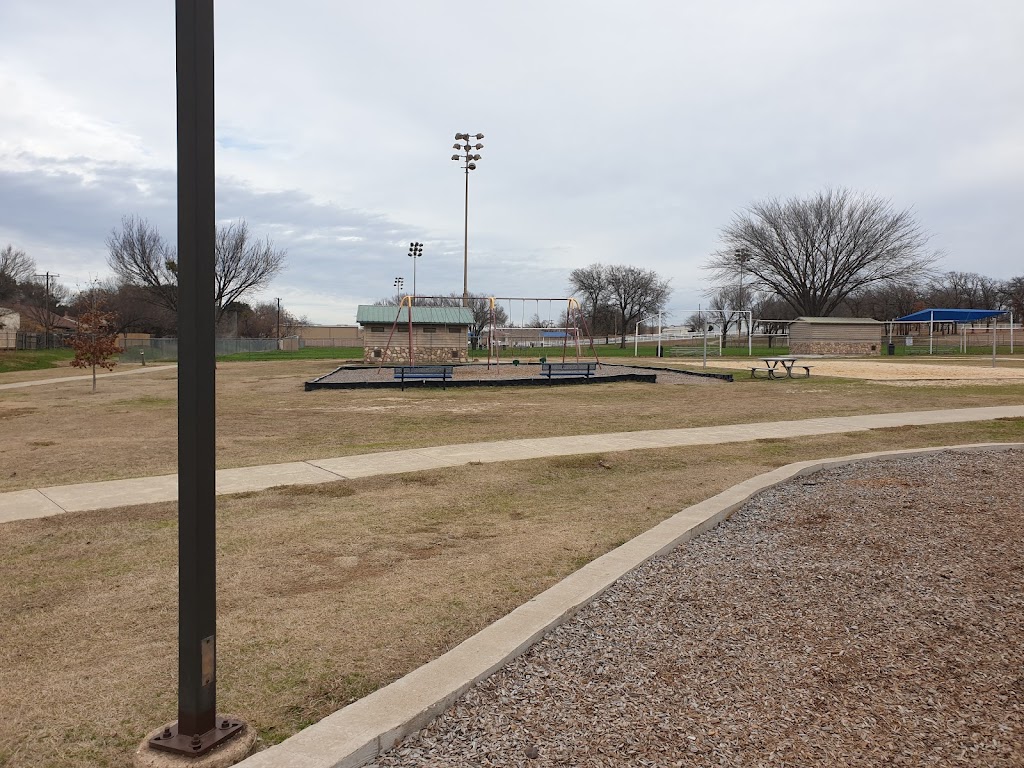 Stormie Jones Park | 2700 Brasher Ln, Bedford, TX 76021 | Phone: (817) 952-2300