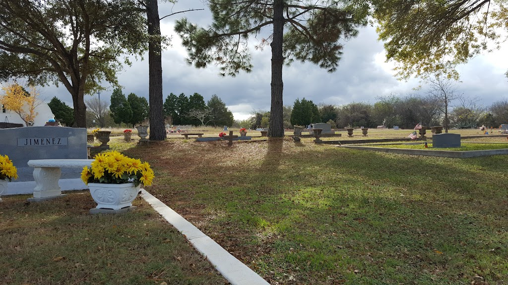 Elgin Latin Cemetery | 305 Ochoa St, Elgin, TX 78621, USA | Phone: (512) 285-6499