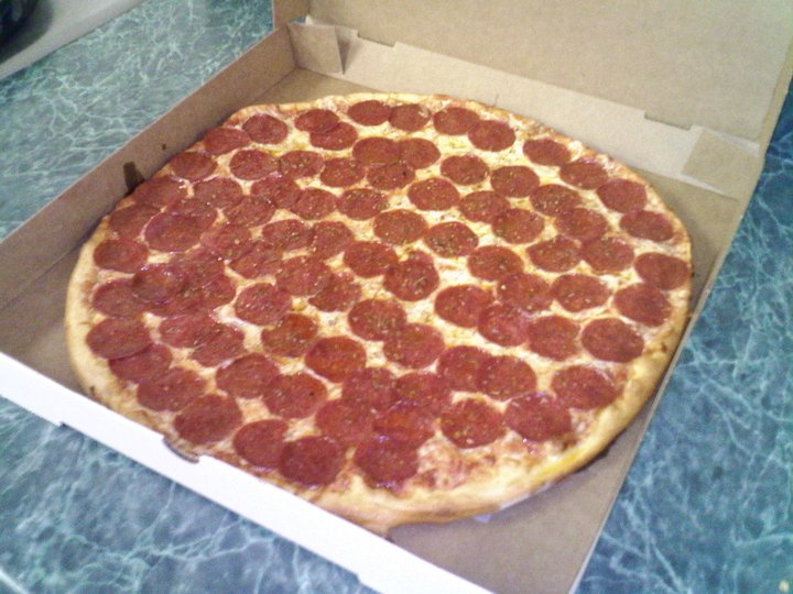 Big Star Pizza | 1372 S Cleveland Massillon Rd, Akron, OH 44321 | Phone: (330) 666-0700