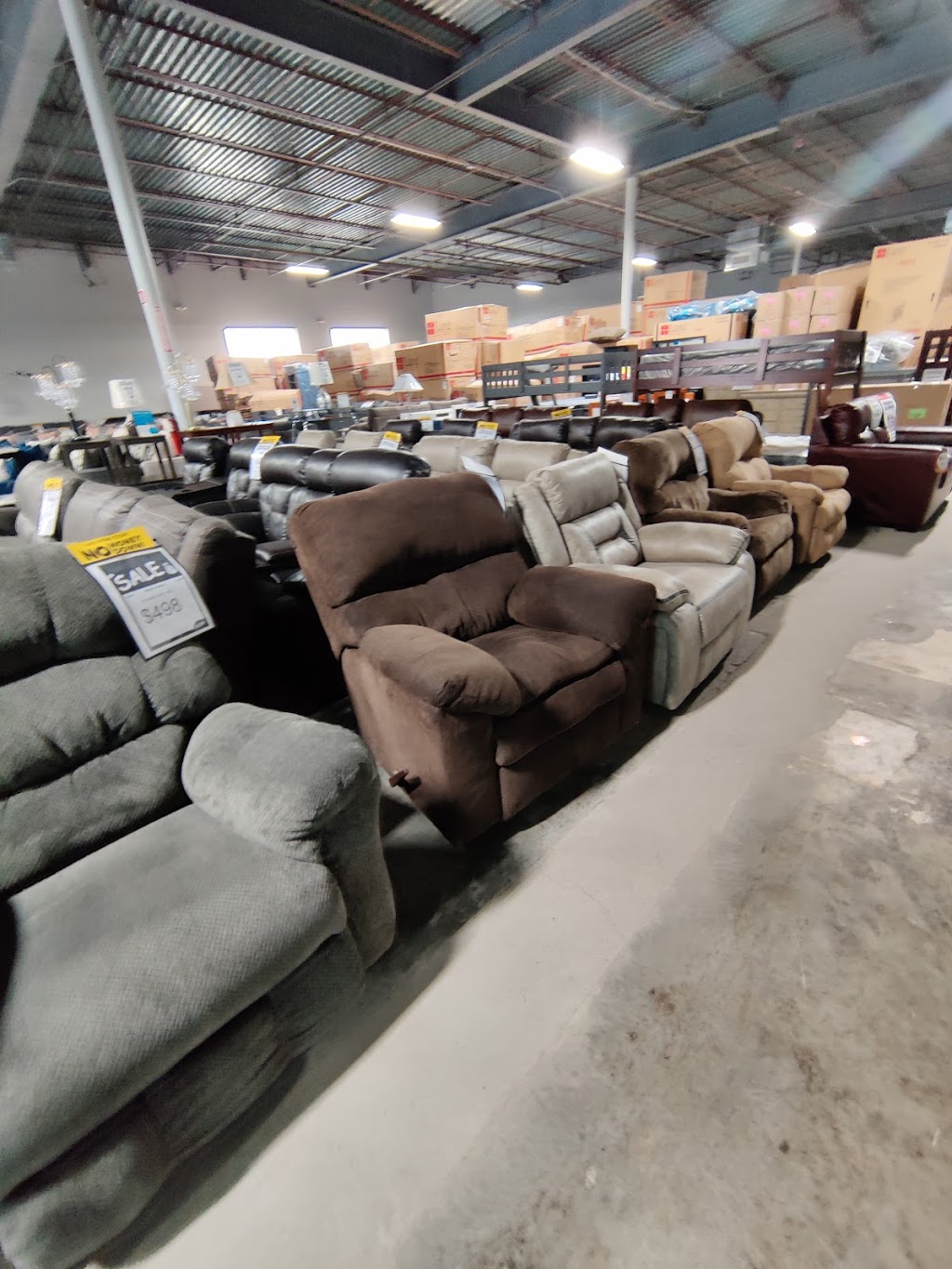 Surplus Furniture and Mattress Warehouse | 1761 Neal Hawkins Rd, Gastonia, NC 28056, USA | Phone: (828) 609-2050