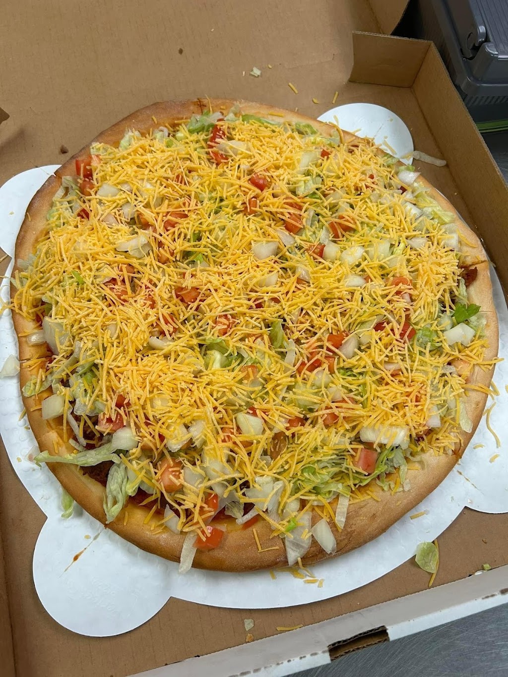 Village Pizza & Subs | 228 Broad St, New Bethlehem, PA 16242, USA | Phone: (814) 275-4500