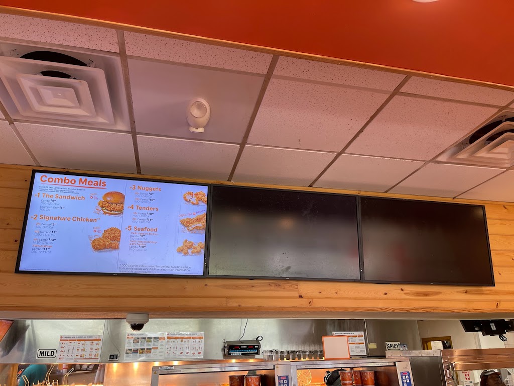 Popeyes Louisiana Kitchen | 3291 W Broward Blvd, Fort Lauderdale, FL 33312, USA | Phone: (954) 797-0073